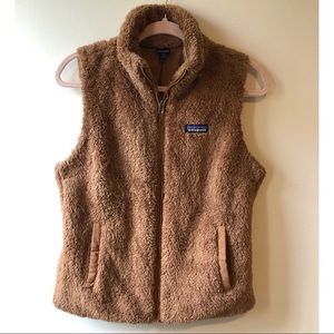 Patagonia camel colored fuzzy zippered vest